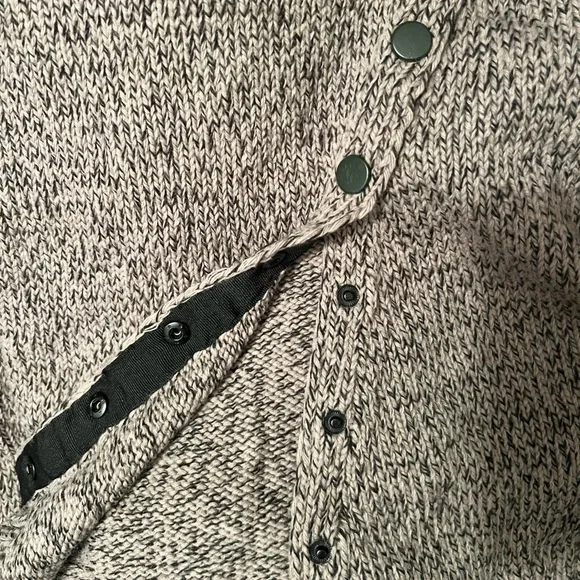 Zara Black & Tan Crew Neck Button Sweater Size L - Picture 8 of 9